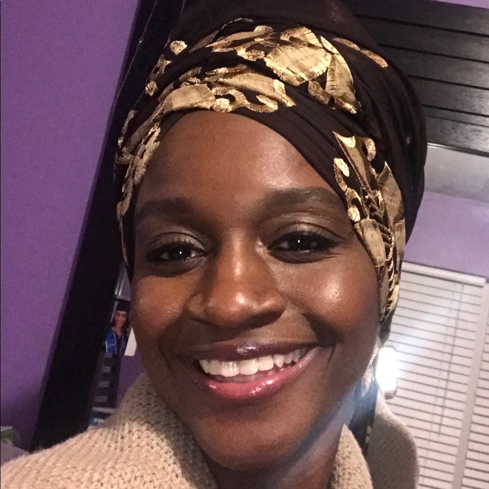 Meet your Posher, Tuesday